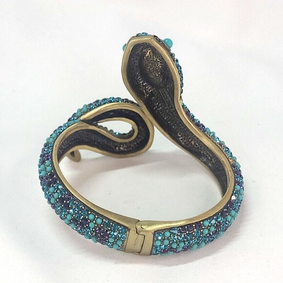 3" Heidi Daus Mystical Serpent Swarovski Crystal Hinged Snake Cuff Blue & Purple - Picture 5 of 10